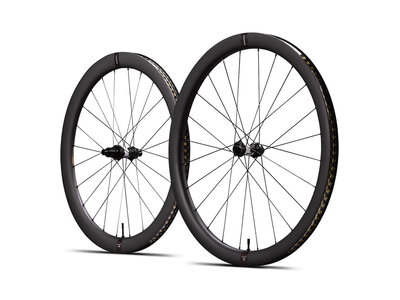 RESERVE Roues 42/49 TA 700c DT 350 SP HG11 CL RESERVE Roues 42/49 TA 700c DT 350 SP HG11 CL